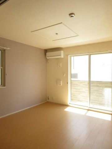 コンフォール矢三　Ｂの居間・リビング