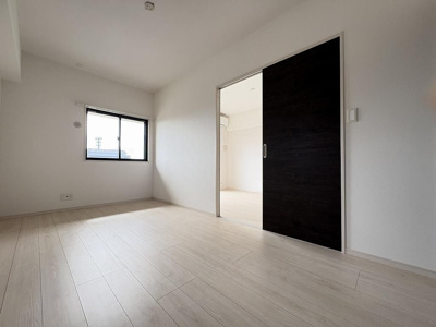 【洋室】 | クロノス43水前寺