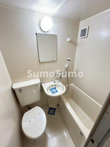 エスポワール中目黒のトイレ|シンプルで使いやすいトイレです