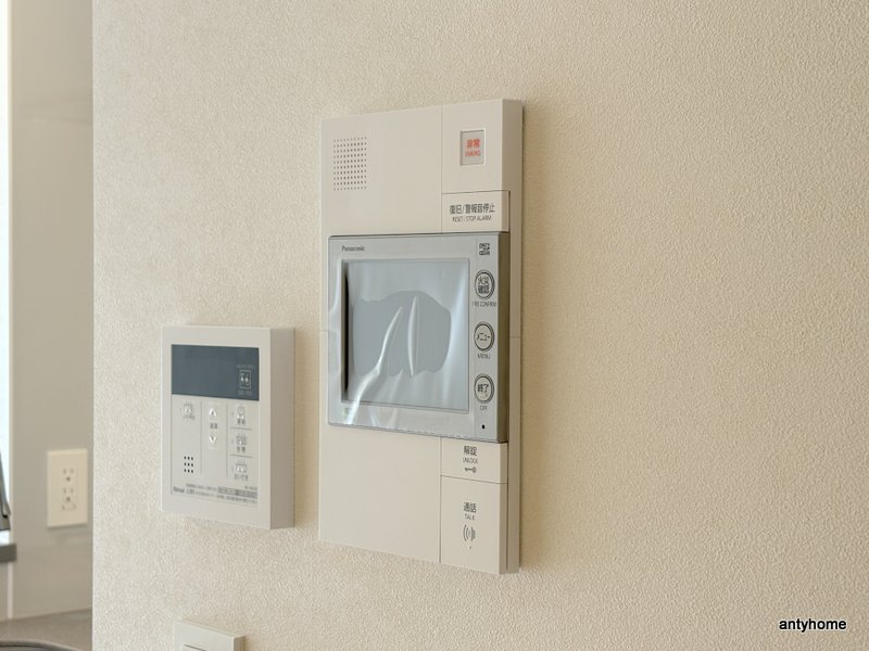 コンフォリア・リヴ博労町一丁目Q　仲介手数料無料のセキュリティ