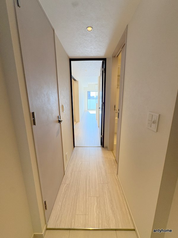 コンフォリア・リヴ博労町一丁目Q　仲介手数料無料の内装