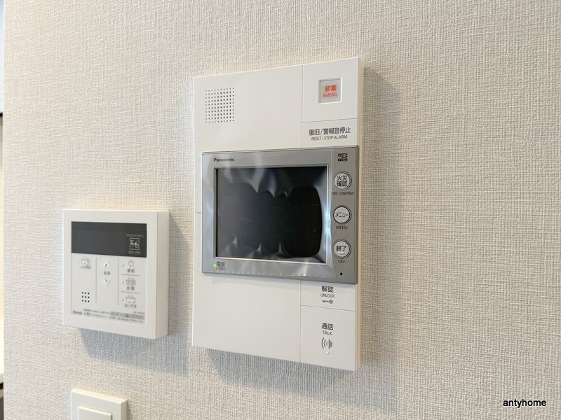 コンフォリア・リヴ博労町一丁目Q　仲介手数料無料のセキュリティ