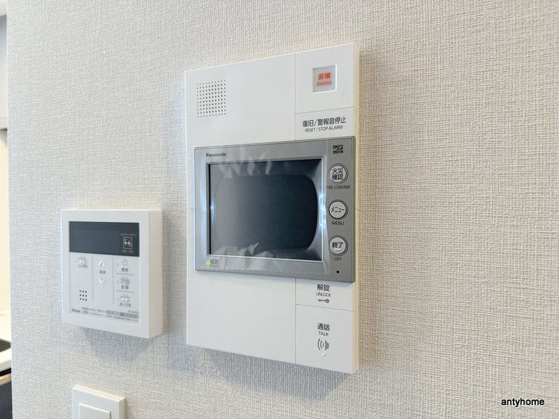 コンフォリア・リヴ博労町一丁目Q　仲介手数料無料のセキュリティ