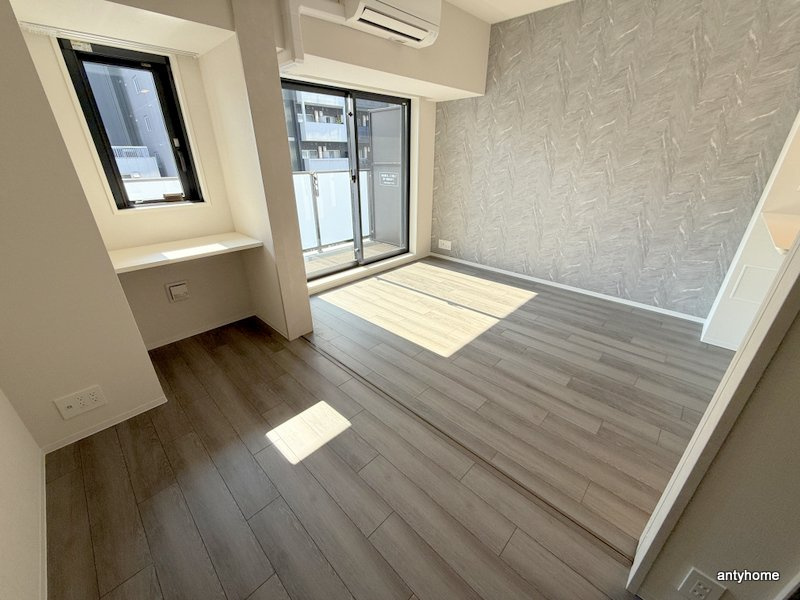 コンフォリア・リヴ博労町一丁目Q　仲介手数料無料の寝室