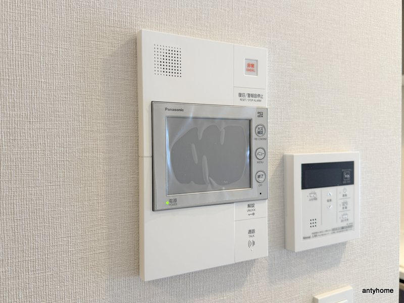 コンフォリア・リヴ博労町一丁目Q　仲介手数料無料のセキュリティ