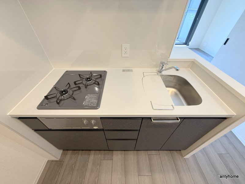 コンフォリア・リヴ博労町一丁目Q　仲介手数料無料のキッチン