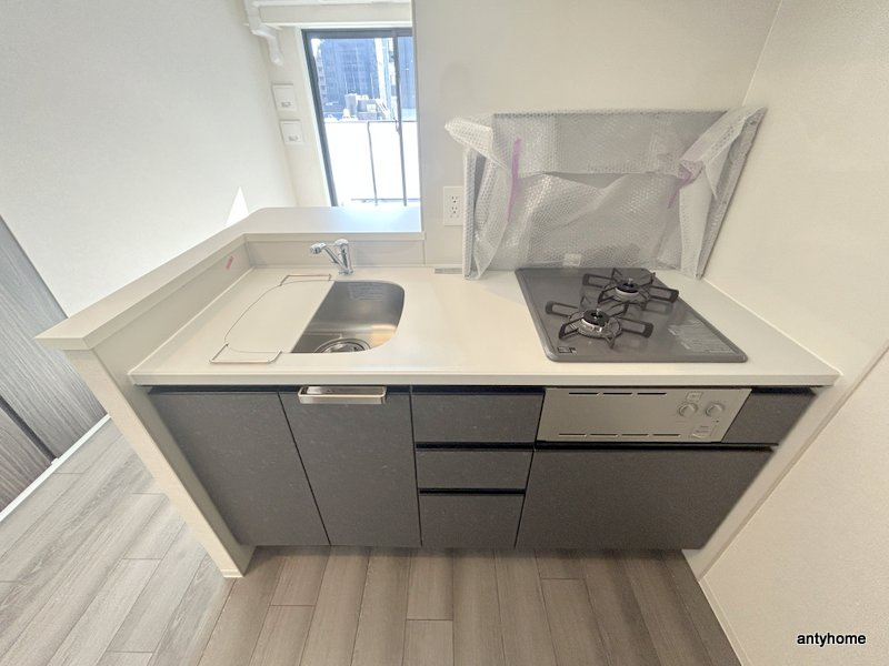 コンフォリア・リヴ博労町一丁目Q　仲介手数料無料のキッチン