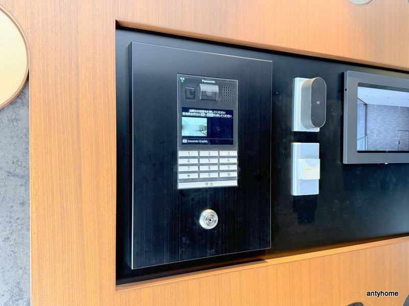 コンフォリア・リヴ博労町一丁目Q　仲介手数料無料のセキュリティ