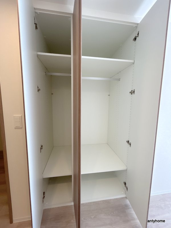 コンフォリア・リヴ博労町一丁目Q　仲介手数料無料の収納