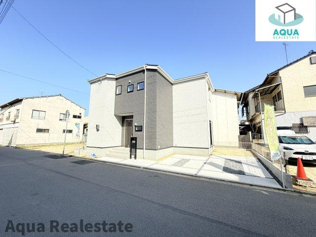 リーブルガーデン高松市朝日町第二の居間・リビング|リビングでのひとときが、心に残る物語。温もりと笑顔が溢れ、家族の絆が育まれる場所。感動の毎日を共に。