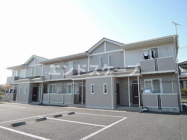 メゾン・エスポールの外観|高崎、前橋のお部屋探しはエンドスケープまで！お客様の理想お聞かせ下さい♪