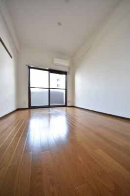 【居間・リビング】 | リーガル新神戸