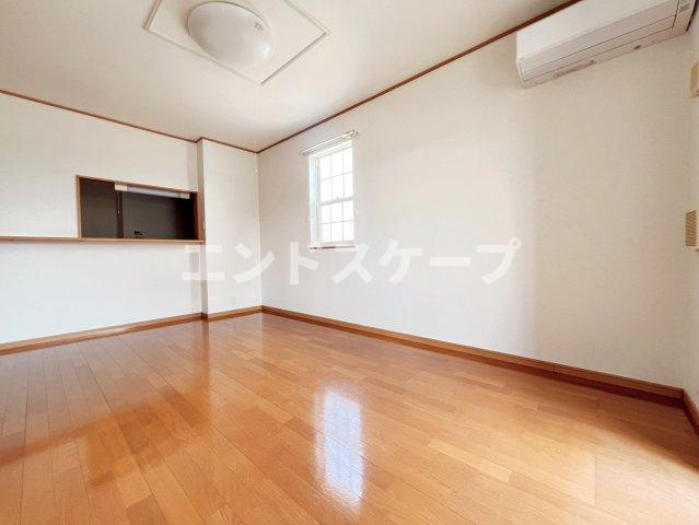 メリディオⅡの居間・リビング|高崎、前橋のお部屋探しはエンドスケープまで！お客様の理想お聞かせ下さい♪