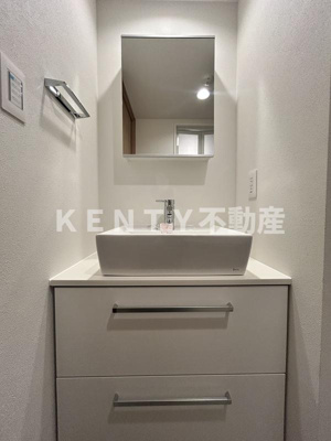 【洗面所】 | GRAN PASEO大森Ⅲ | 明るい洗面所です