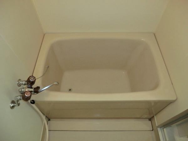 シンプルで機能的なユニットバス☆
