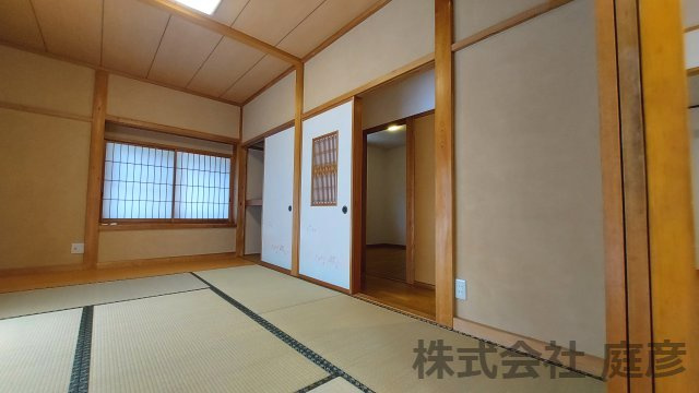 【居間・リビング】の画像