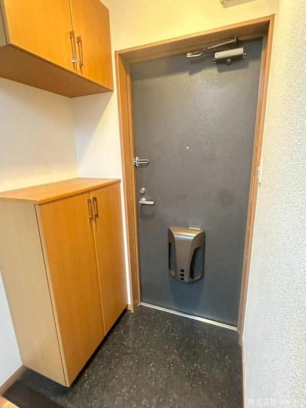 ゼファーの玄関