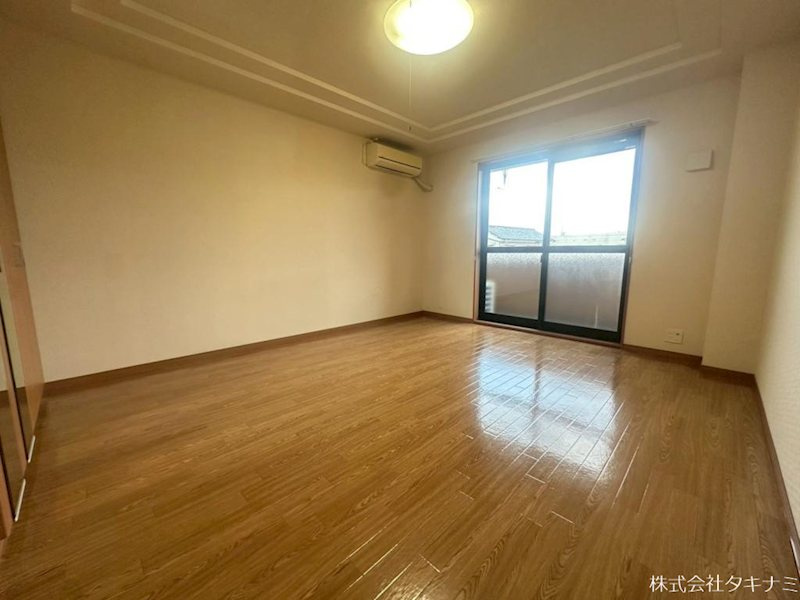 ゼファーの内装