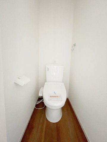 新築戸建・新築建売　KIP伊勢崎市今泉町1期のトイレ|1階と2階にトイレがあるので来客用とプライベート用で使い分けも可能です！