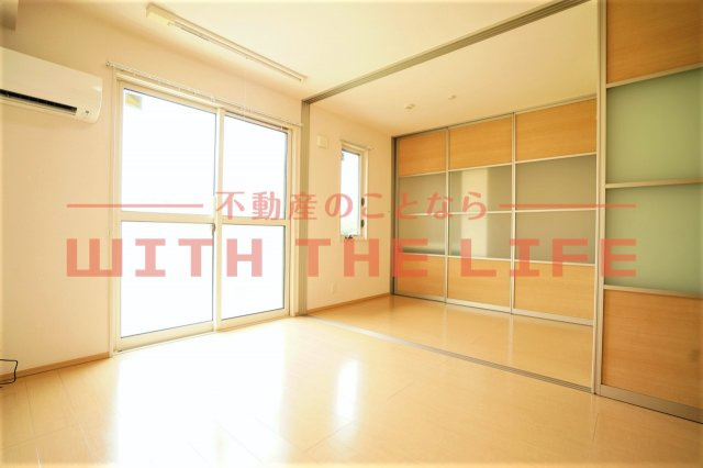 サンライズ御井Ⅱ【キャッシュバック対象物件】の居間・リビング|リビングです