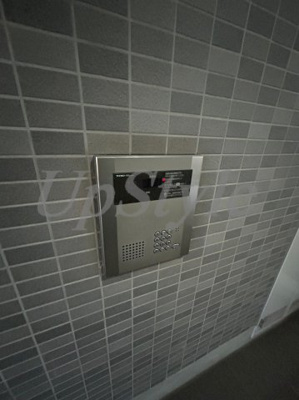 【エントランス】 | リトルズ西尾久