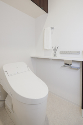 【トイレ】 | レガシス中目黒 | ※写真は同タイプ住戸です。