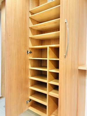 【居間・リビング】 | 西麻布ホームズ