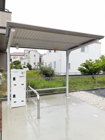 シン・ラシーヌのその他