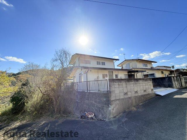 坂出市府中町　リフォーム戸建の前面道路含む現地写真|前面道路含む現地写真です