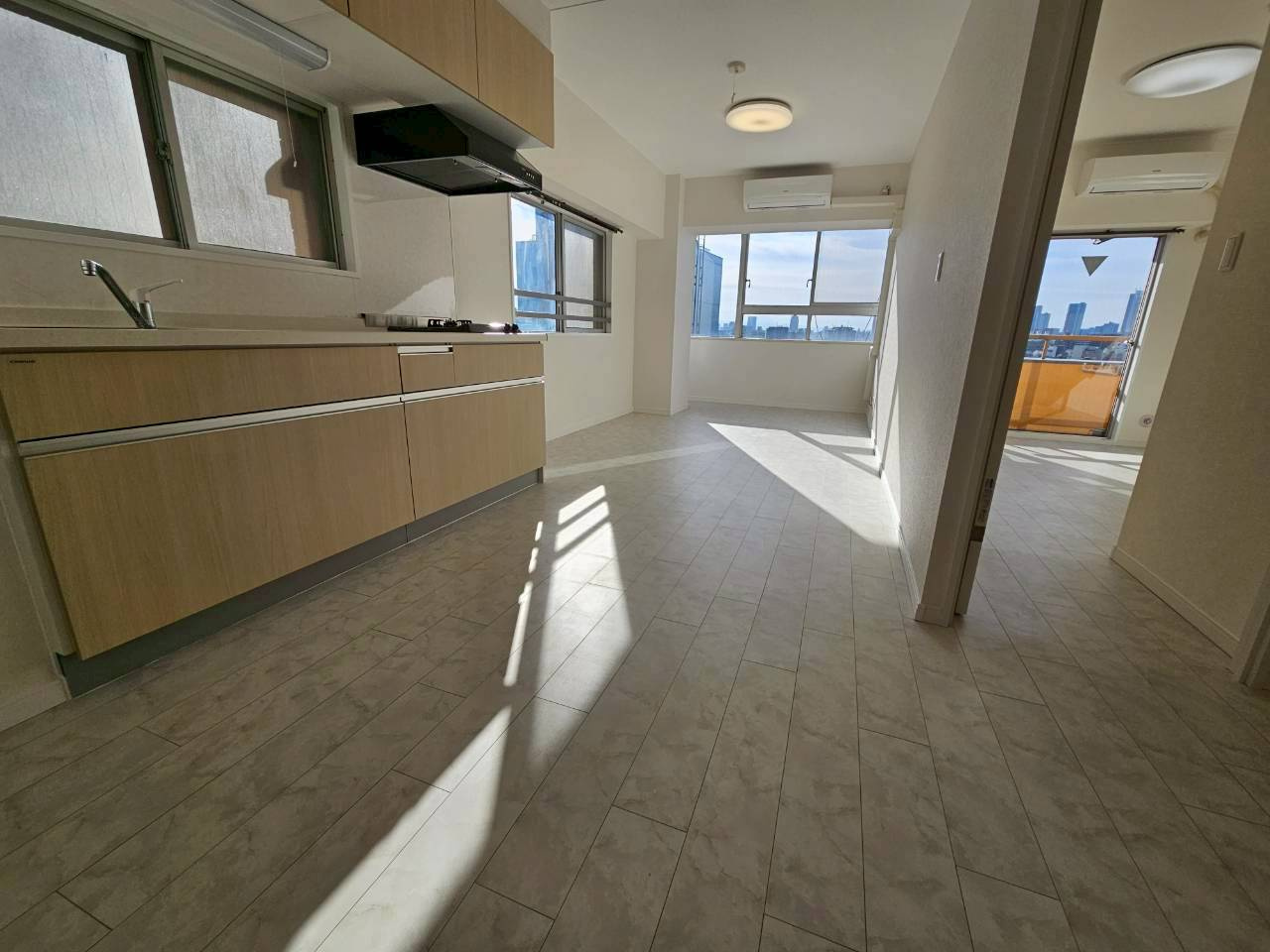 【居間・リビング】