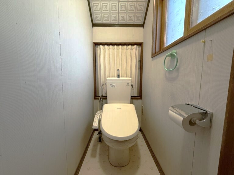 網走市潮見9丁目6番20中古のトイレ