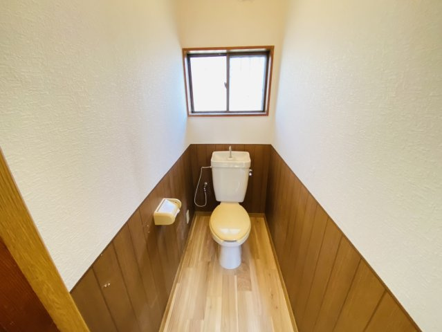 瑞穂市 穂積（穂積駅） 2階建のトイレ