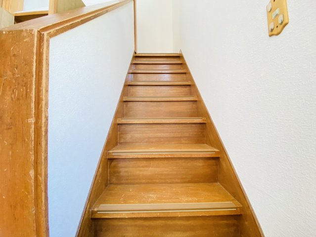 瑞穂市 穂積（穂積駅） 2階建のその他|階段