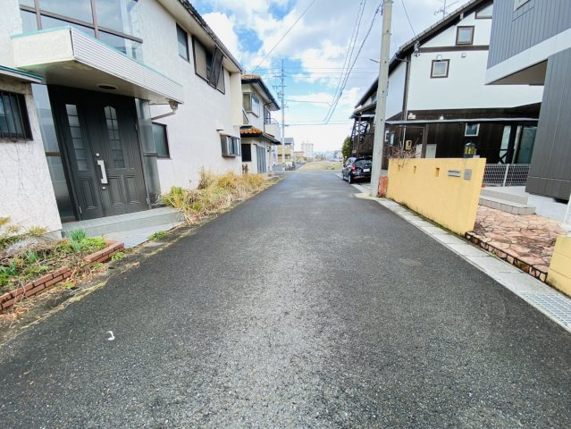 瑞穂市 穂積（穂積駅） 2階建の周辺|前面道路