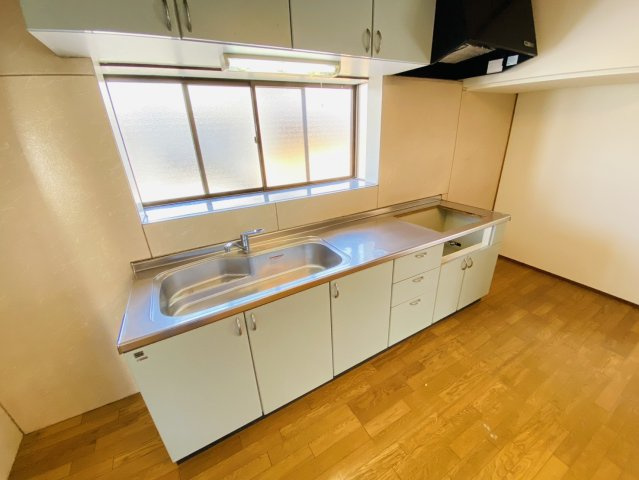 瑞穂市 穂積（穂積駅） 2階建のキッチン