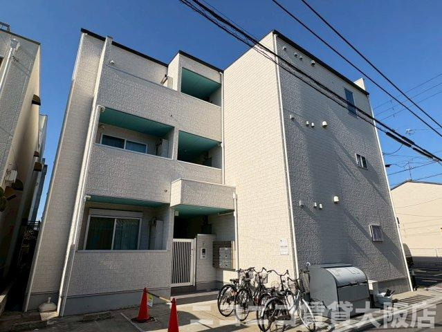 FERIO 小路東の外観