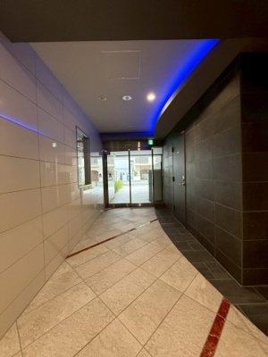 【ロビー】 | セレニテ江坂ミラク