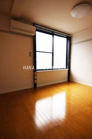 シャルマン大塚の居間・リビング