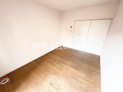 【洋室】 | ウッディ