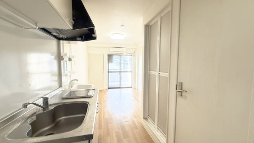 サンライズ長瀬(近畿大学一人暮らし)の玄関