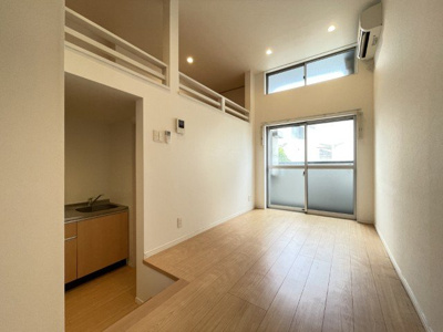  | ビュシエール