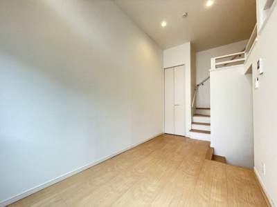  | ビュシエール