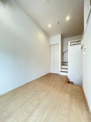  | ビュシエール