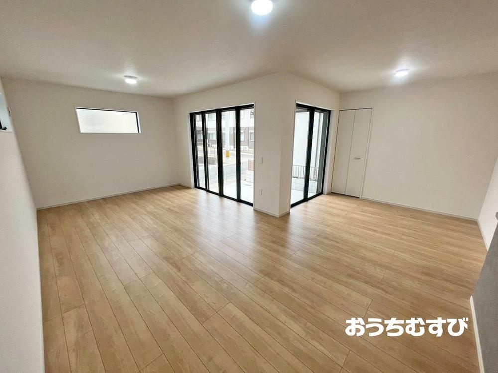 守山区森宮町1期(全1棟)の居間・リビング