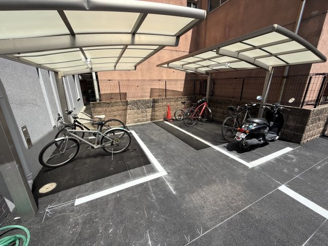 【その他共用部分】 | アーキグレイス新大阪 | 駐輪場