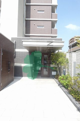 【エントランス】 | ネストピア博多グランドステージ