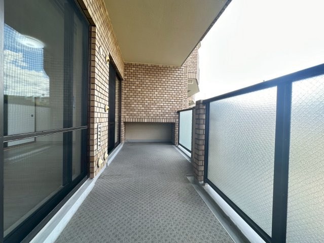 ルネ芦屋親王塚のバルコニー