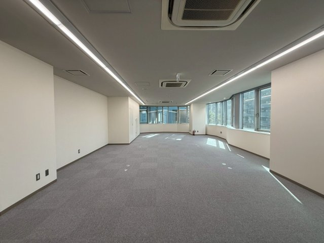 四海ビル　3Fの内装