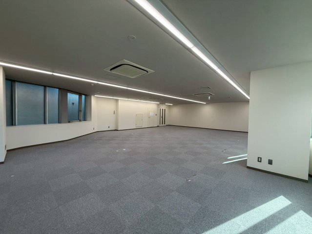 四海ビル　3Fの内装