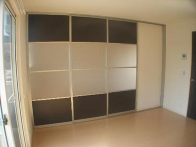  | ロワ・ドミールⅡ | ライトスルースクリーン